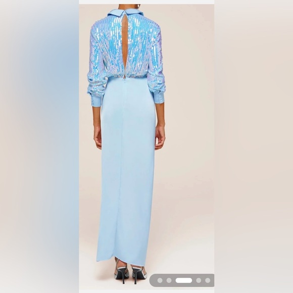 Asymmetrical Blue Dress with Draped V-Neck and Flowing Design - Picture 2 of 3